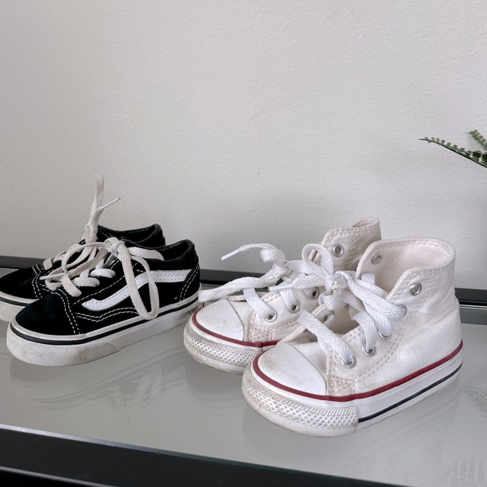Toddler Shoe size 5 or 5c - vans and converse